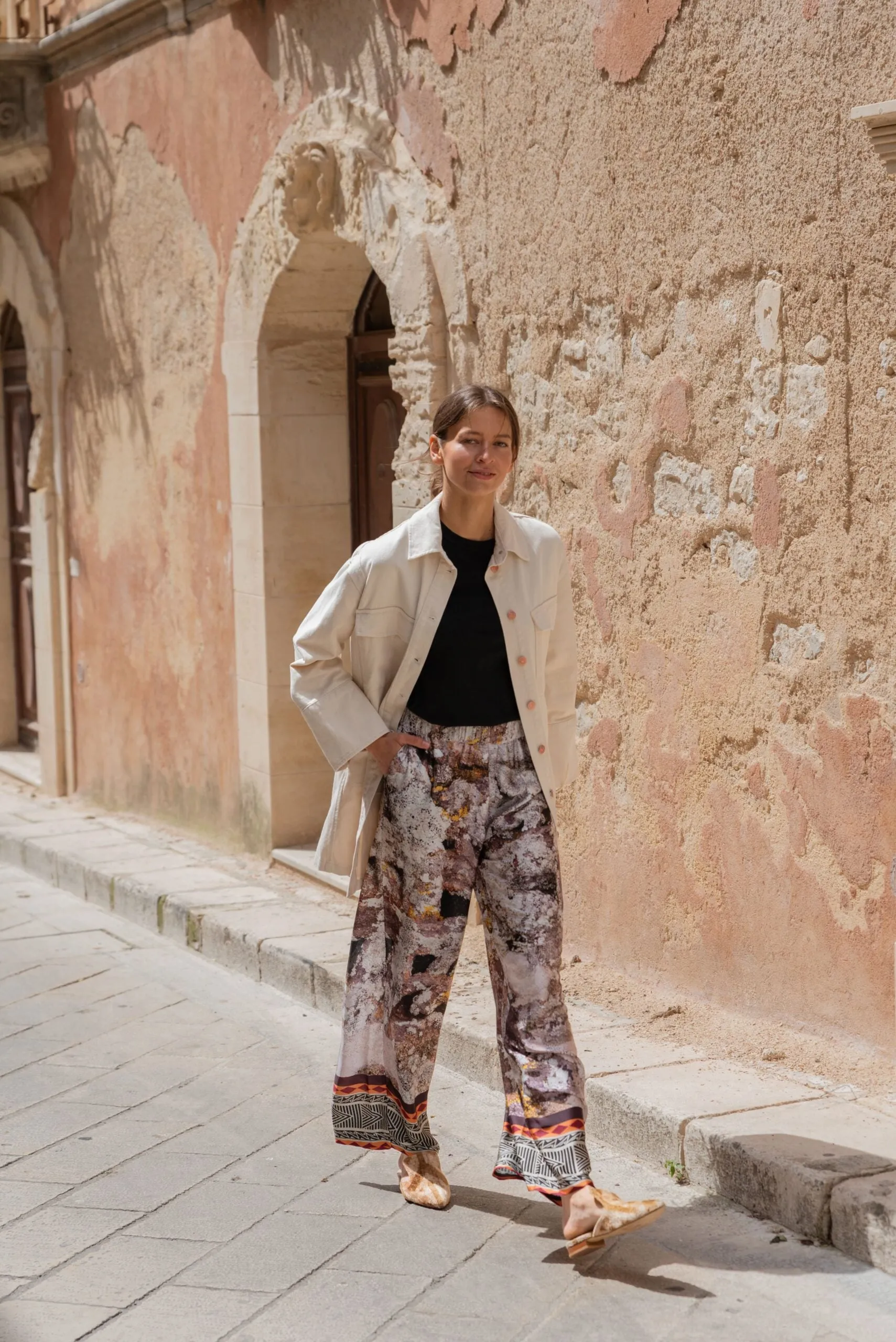 Belle Ikat Mairik Hrachui Trousers