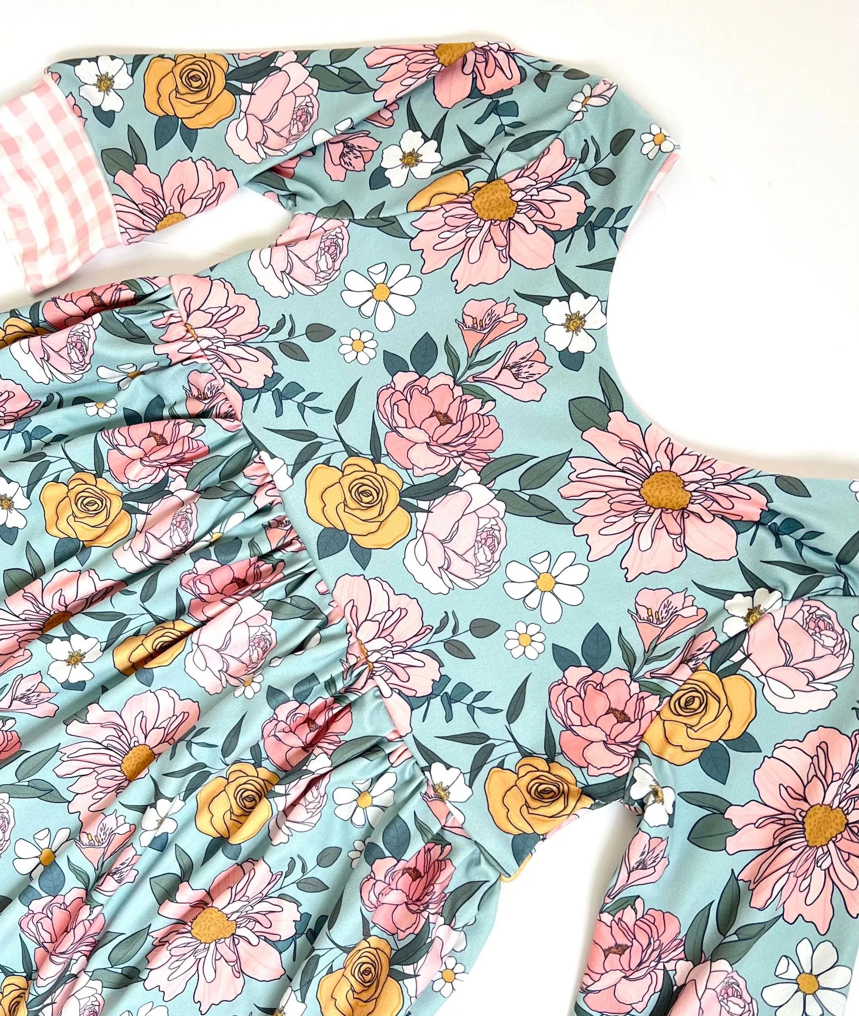 Maxi Dress - Dancing in Flowers